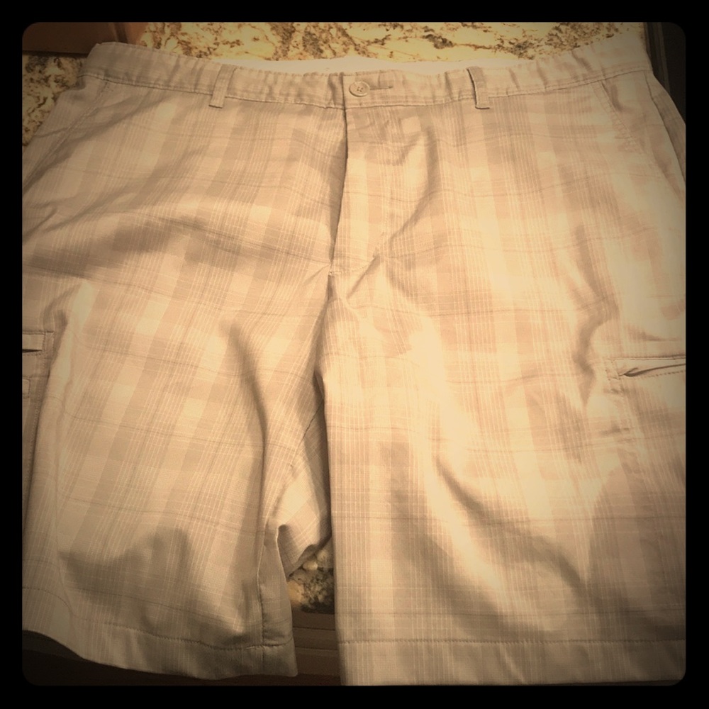 Greg Norman for Tasso Elba Shorts